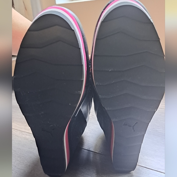 Puma.Wedge Sneakers - Picture 7 of 9
